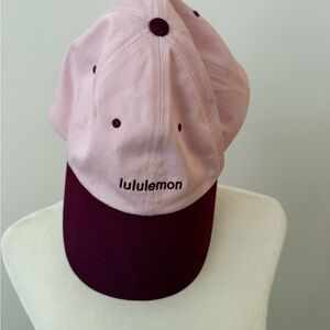 Lululemon Pink and Burgundy two tone Hat EUC